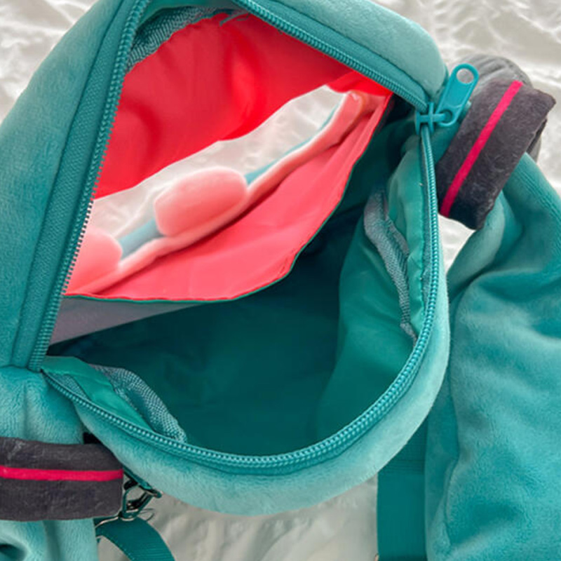 Bolso Bandolera de Felpa Hatsu - Travel Accessories Cute reseña y precio